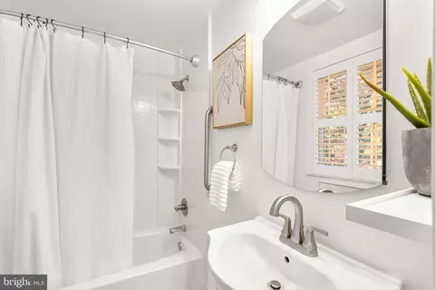 315 Hillmoor Dr, Silver Spring, MD 20901 photo 20