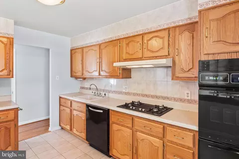 1904 Powder Mill Rd, Silver Spring, MD 20903 photo 10
