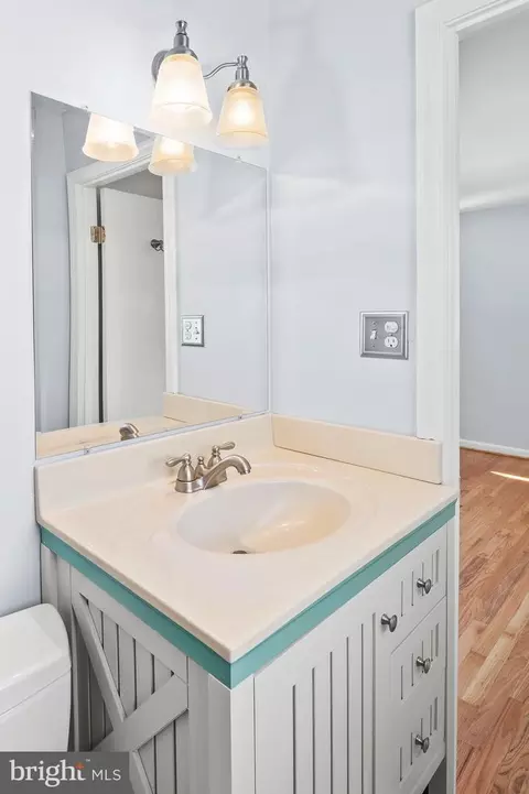 1904 Powder Mill Rd, Silver Spring, MD 20903 photo 18