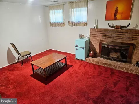 Living - 13316 Foxhall Dr, Silver Spring, MD 20906 photo 2 of 3