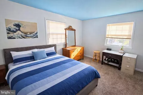Bedroom - 13316 Foxhall Dr, Silver Spring, MD 20906 photo 8 of 10