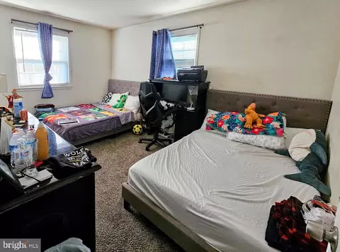 Bedroom - 13316 Foxhall Dr, Silver Spring, MD 20906 photo 5 of 10