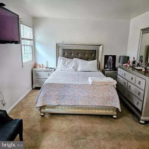 Bedroom - 13316 Foxhall Dr, Silver Spring, MD 20906 photo 2 of 10