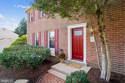 10408 Windfall Ct, Damascus, MD 20872 photo 2