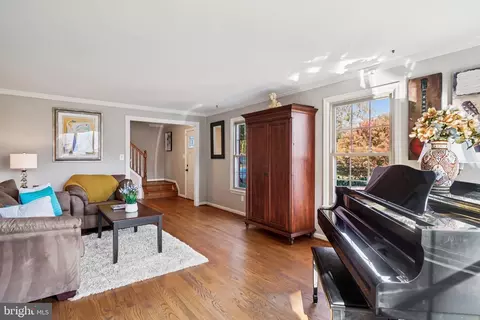 10408 Windfall Ct, Damascus, MD 20872 photo 5