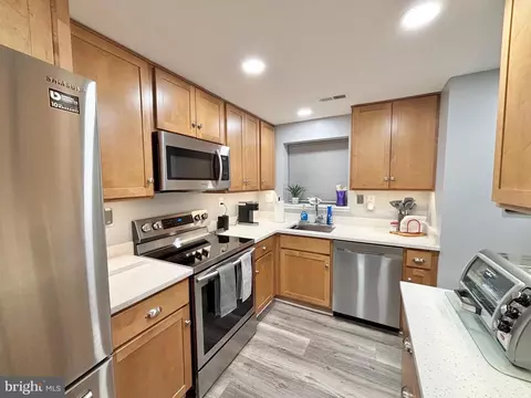 15111 Glade Dr #12-3D, Silver Spring, MD 20906