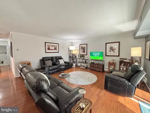 15111 Glade Dr #12-3D, Silver Spring, MD 20906 photo 3