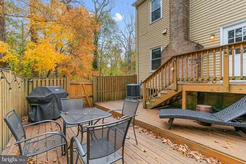 Exterior - 1006 Windrush Ln #21, Sandy Spring, MD 20860 photo 3 of 5