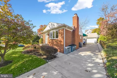 5009 Flanders Ave, Kensington, MD 20895