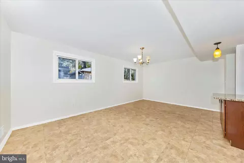 11821 Pittson Rd, Silver Spring, MD 20906 photo 3