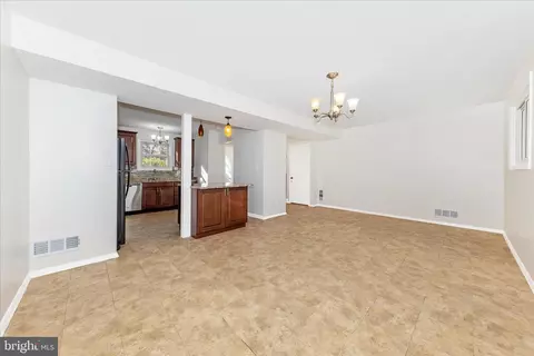 11821 Pittson Rd, Silver Spring, MD 20906 photo 6