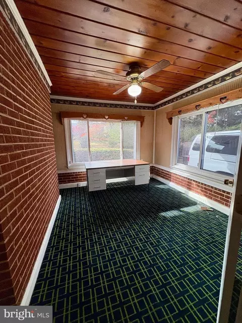 10229 Green Forest Dr, Silver Spring, MD 20903 photo 14
