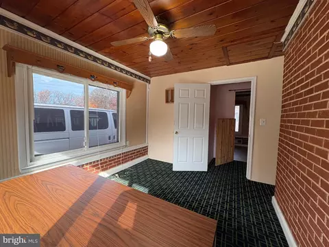 10229 Green Forest Dr, Silver Spring, MD 20903 photo 13
