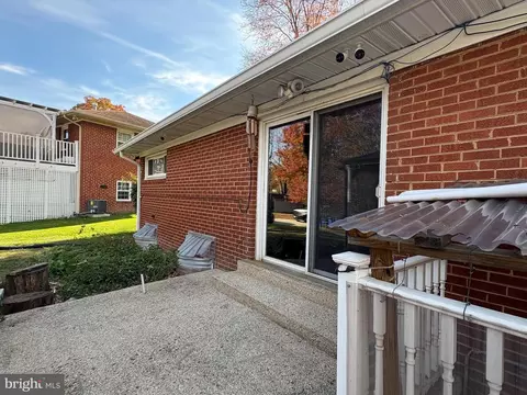 10229 Green Forest Dr, Silver Spring, MD 20903 photo 17