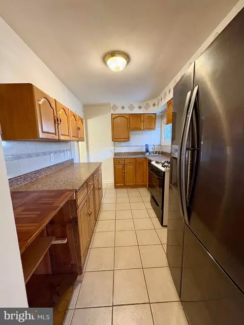 10229 Green Forest Dr, Silver Spring, MD 20903 photo 6