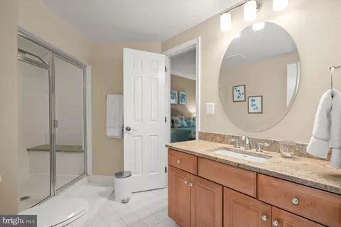 Bath - 7828 Stable Way, Potomac, MD 20854 photo 7 of 7