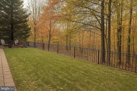 Exterior - 7828 Stable Way, Potomac, MD 20854 photo 4 of 11