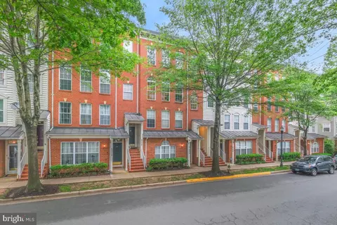 719 B Main St #719-B, Gaithersburg, MD 20878