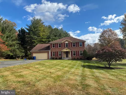 21113 Kaul Ln, Germantown, MD 20876