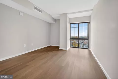 7915 Eastern Ave #1114, Silver Spring, MD 20910 photo 13