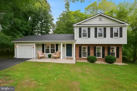 5 Winesap Ct, Gaithersburg, MD 20878