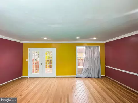 Living - 2863 Strauss Ter, Silver Spring, MD 20904 photo 2 of 6