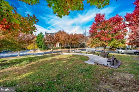 Exterior - 593 Cedar Spring St, Gaithersburg, MD 20877 photo 8 of 12