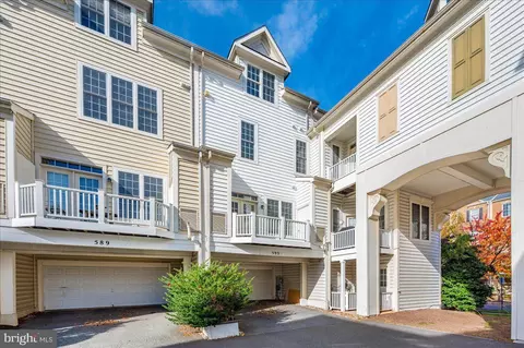 Exterior - 593 Cedar Spring St, Gaithersburg, MD 20877 photo 4 of 12