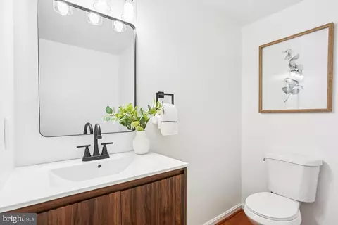 Bath - 13165 Broadmore Rd, Silver Spring, MD 20904 photo 4 of 4