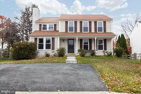 19812 Mayhill Ter, Gaithersburg, MD 20879
