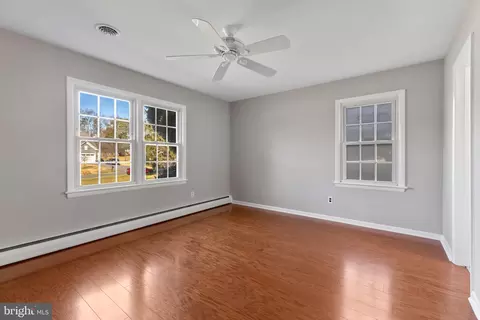 412 Vierling Dr, Silver Spring, MD 20904 photo 18