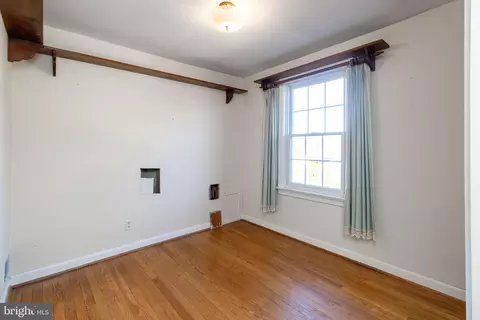 Bedroom - 2805 Ivydale St, Silver Spring, MD 20902 photo 7 of 7