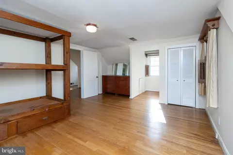 Bedroom - 2805 Ivydale St, Silver Spring, MD 20902 photo 6 of 7
