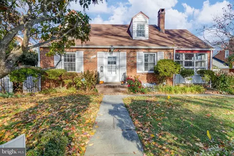 2805 Ivydale St, Silver Spring, MD 20902