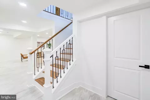 1206 La Grande Rd, Silver Spring, MD 20903 photo 25