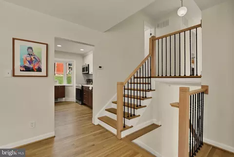 10223 Leslie St, Silver Spring, MD 20902 photo 19