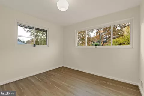 10223 Leslie St, Silver Spring, MD 20902 photo 26