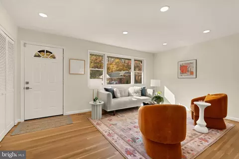 10223 Leslie St, Silver Spring, MD 20902 photo 6