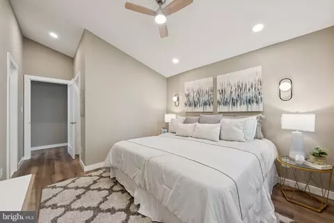 Bedroom - 11511 Highview Ave, Silver Spring, MD 20902 photo 2 of 5