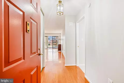 15115 Interlachen Dr #3-308, Silver Spring, MD 20906
