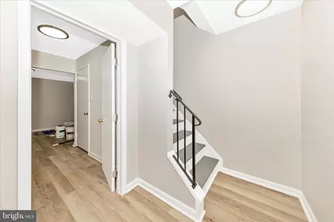 1 Kinsman View Cir, Silver Spring, MD 20901 photo 34