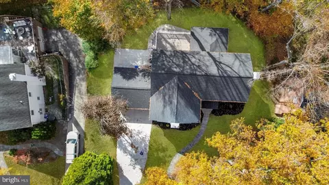 View/Area - 7604 Hackamore Dr, Potomac, MD 20854 photo 1 of 1