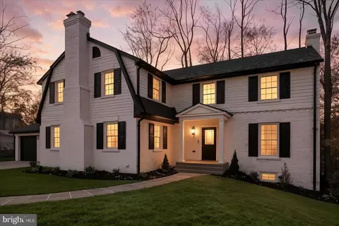 7604 Hackamore Dr, Potomac, MD 20854