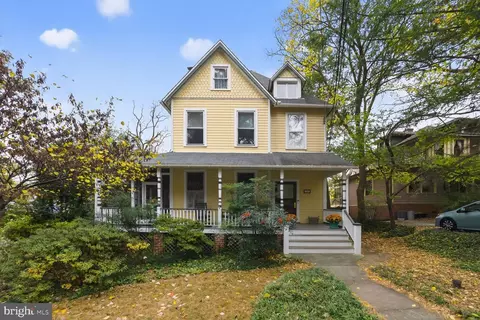 7427 Buffalo Ave, Takoma Park, MD 20912