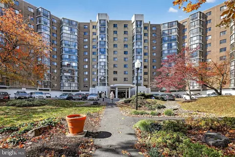 15101 Interlachen Dr #1-326, Silver Spring, MD 20906