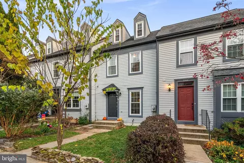 20442 Summersong Ln, Germantown, MD 20874