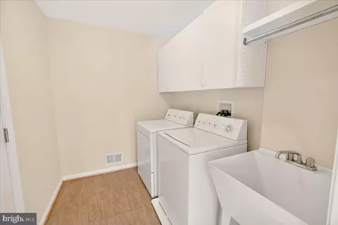 Other - 19332 Cissel Manor Dr, Poolesville, MD 20837 photo 10 of 33