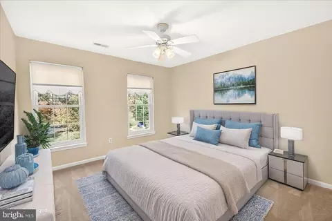 Bedroom - 19332 Cissel Manor Dr, Poolesville, MD 20837 photo 3 of 4