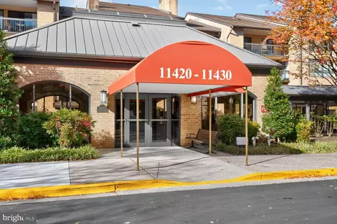 11420 Strand Dr #R414, Rockville, MD 20852