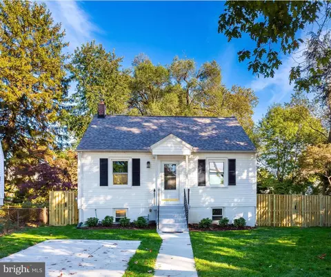 Exterior - 304 Franklin Pl, Silver Spring, MD 20901 photo 3 of 6